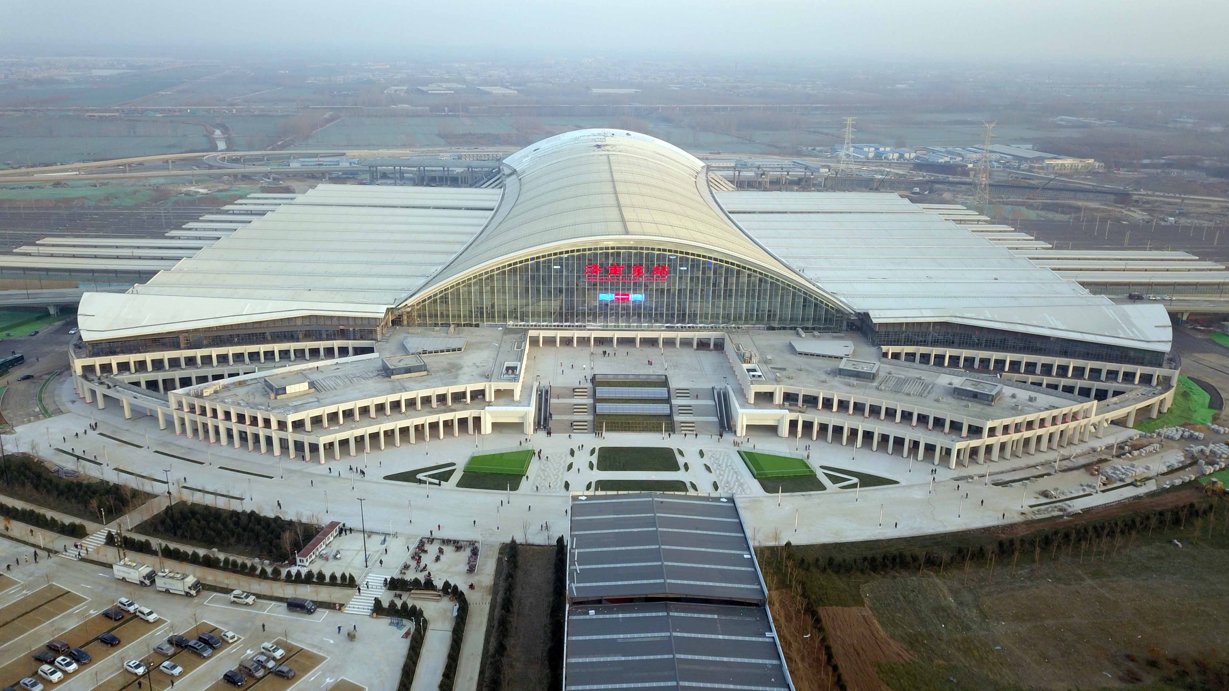 济南至青岛高速铁路开通运营(3)