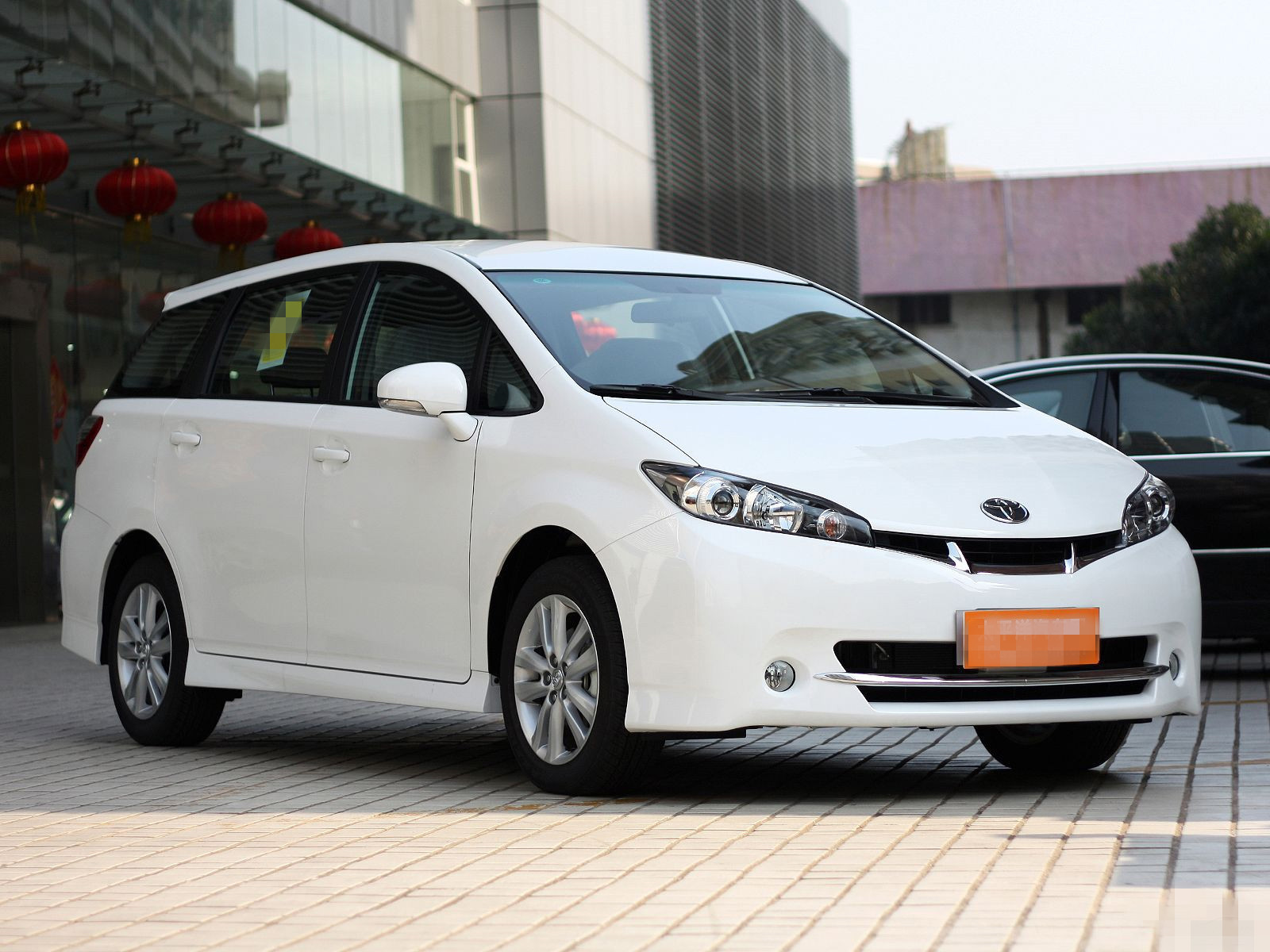 对丰田wish外观的品鉴