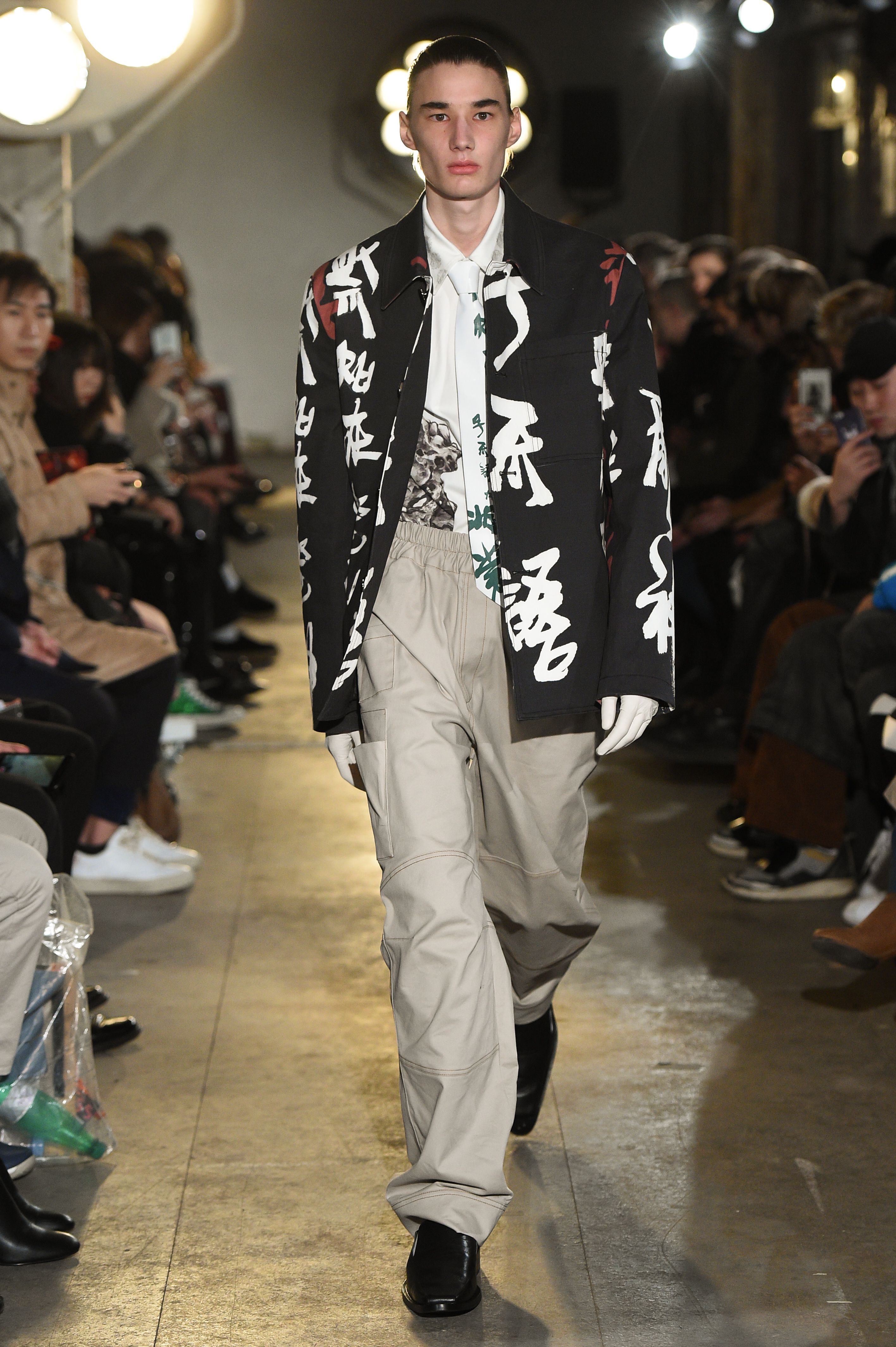 [7](外代二线)伦敦时装周——中国设计师周翔宇作品时装秀