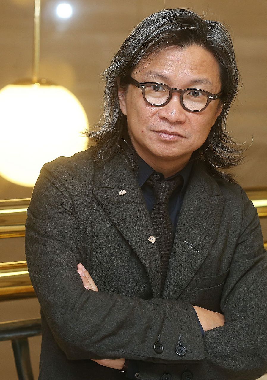 陈可辛透露《酱园弄》下月开机# 陈可辛导演在采访中透露电影新片