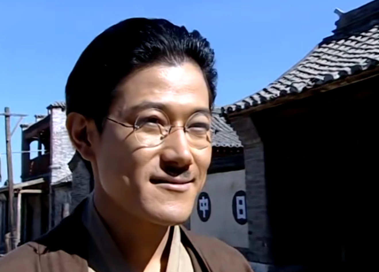 他是鬼子专业户,很受中国观众的喜欢,但是在日本却不受待见