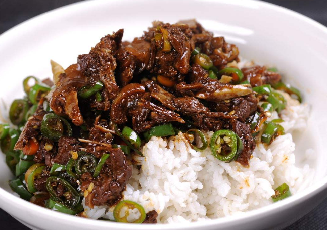 a,你是个喜欢自由,自然且不喜欢复杂生活的人,由于