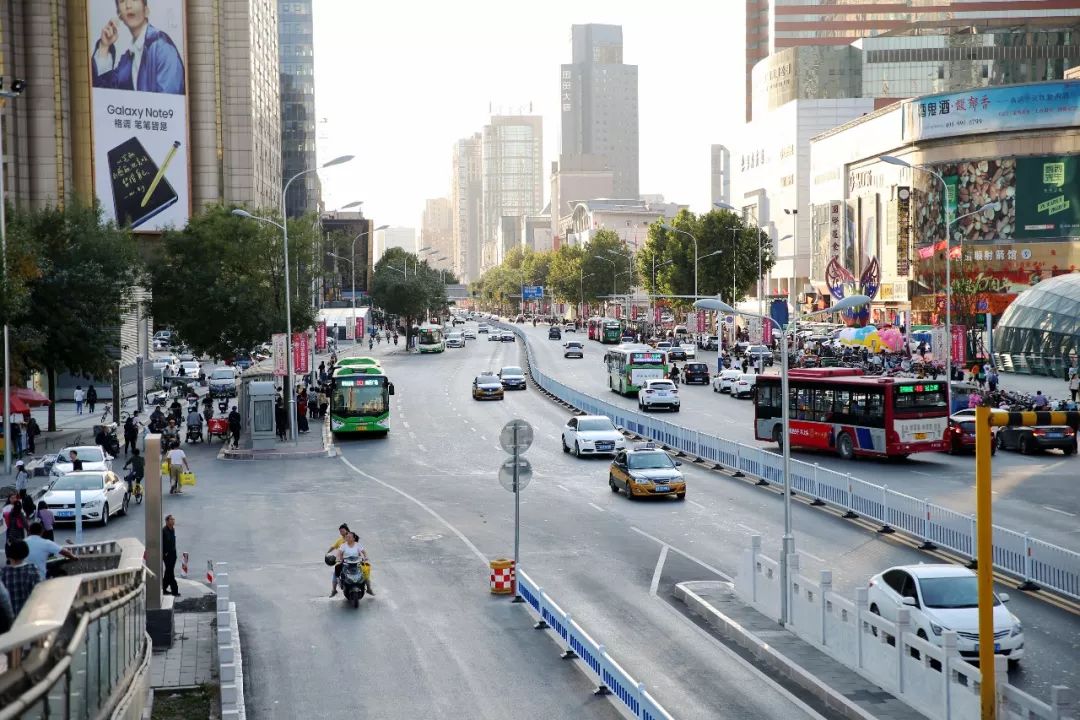 4月17日新开通东京北至博物院83路公交线路!