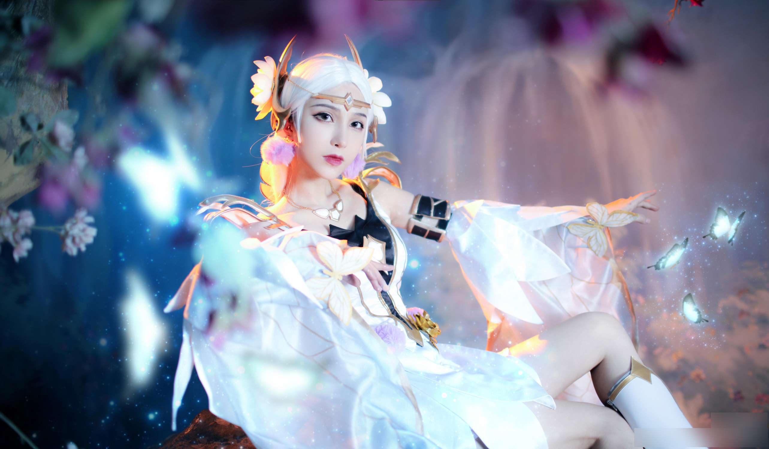 气质妹子cos《王者荣耀》貂蝉!画面唯美冒着仙气的一组cos作品!