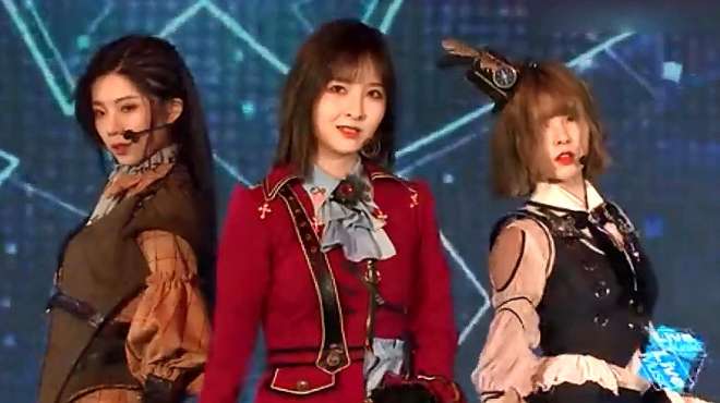 [图]SNH48 GROUP金曲大赏，刘姝贤、沈梦瑶、田姝丽《Battle Cry》！