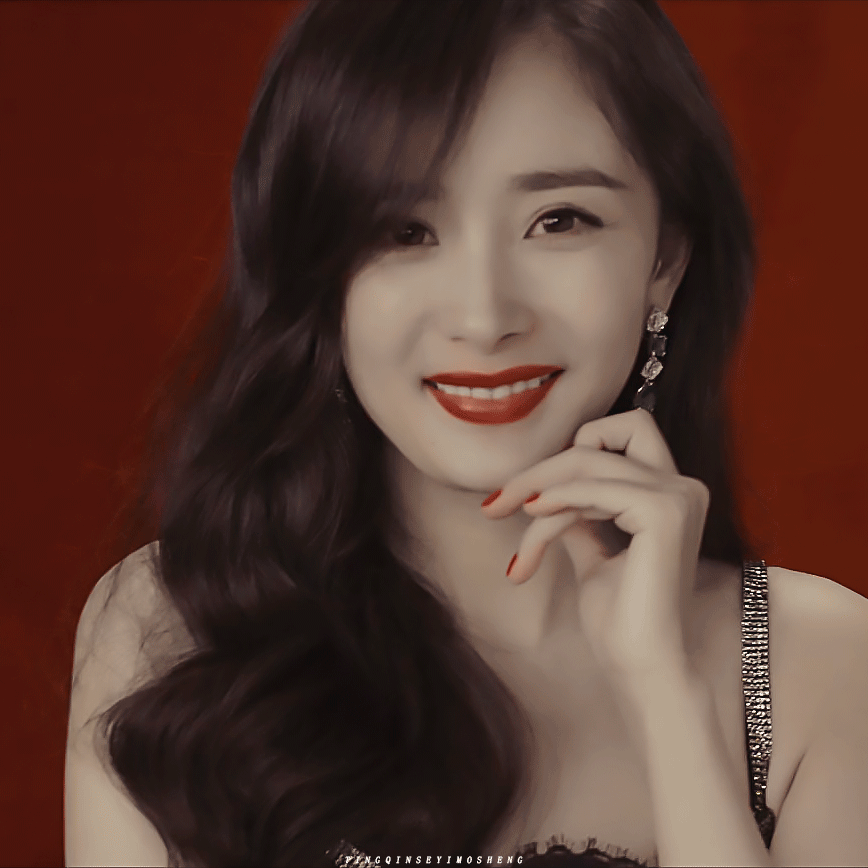 杨幂爸爸晒女儿美照,没想到粉丝在评论区里的评论这么可爱