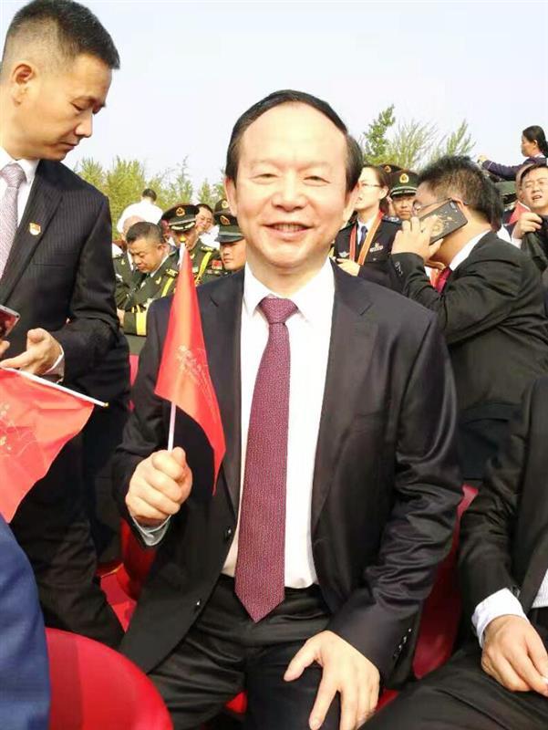 全国人大代表陈华元:为中华民族伟大复兴作出新的贡献