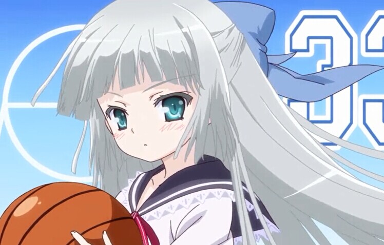 《萝球社》:萌妹子打篮球你见过没 别看身材小巧 技术还是过关的