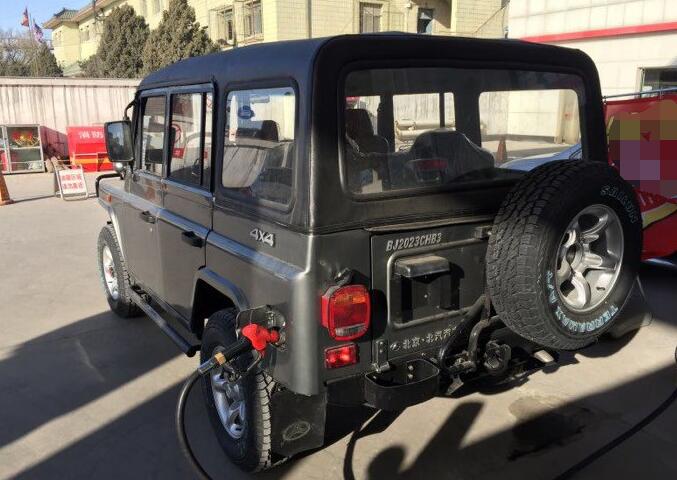 新款柴油版北汽bj212提车,动力提升明显,外观比吉姆尼还帅气!