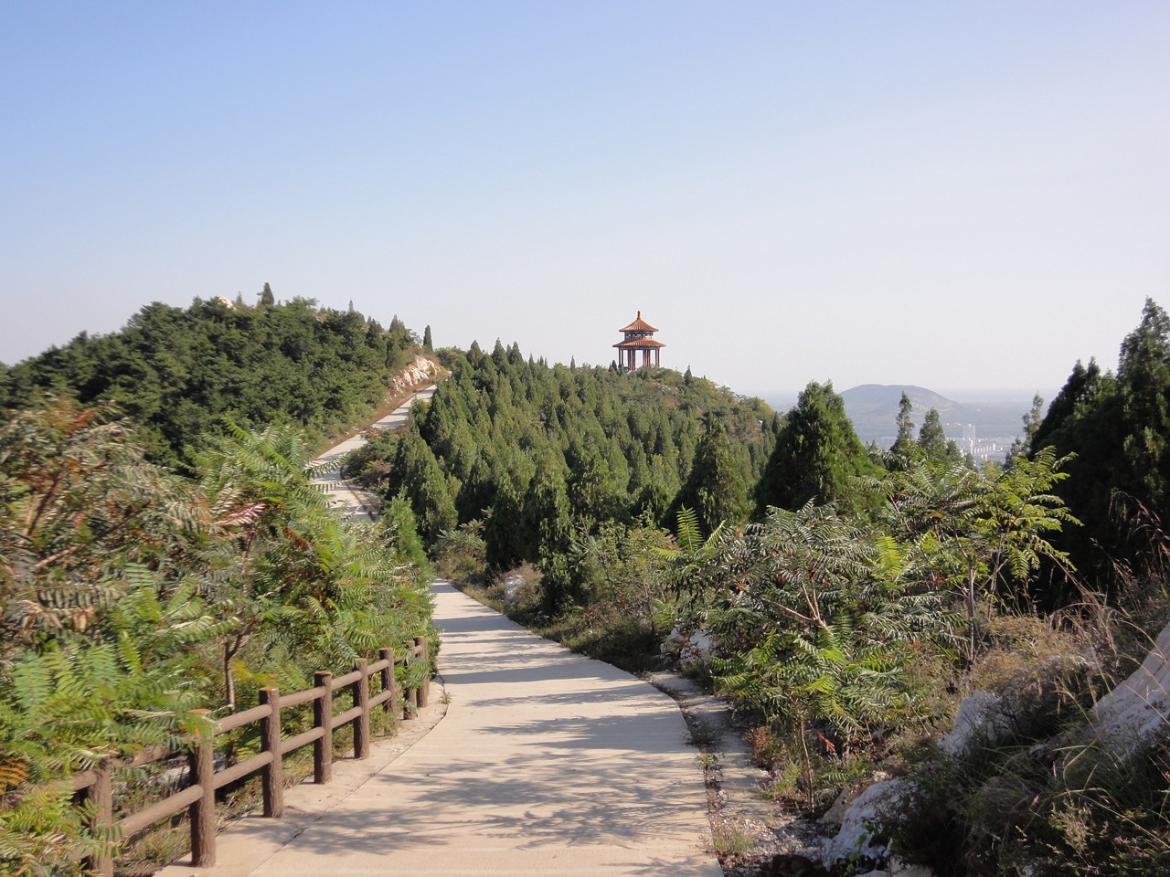 细数植被茂密的旅游景点,北海涠洲岛,蓟县府君山自然也在其中
