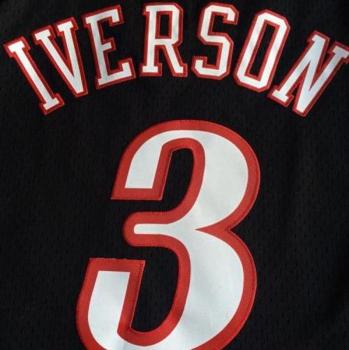 湖人获新交易建议,美媒称2换1得18 5球星,库克 麦基可做筹码