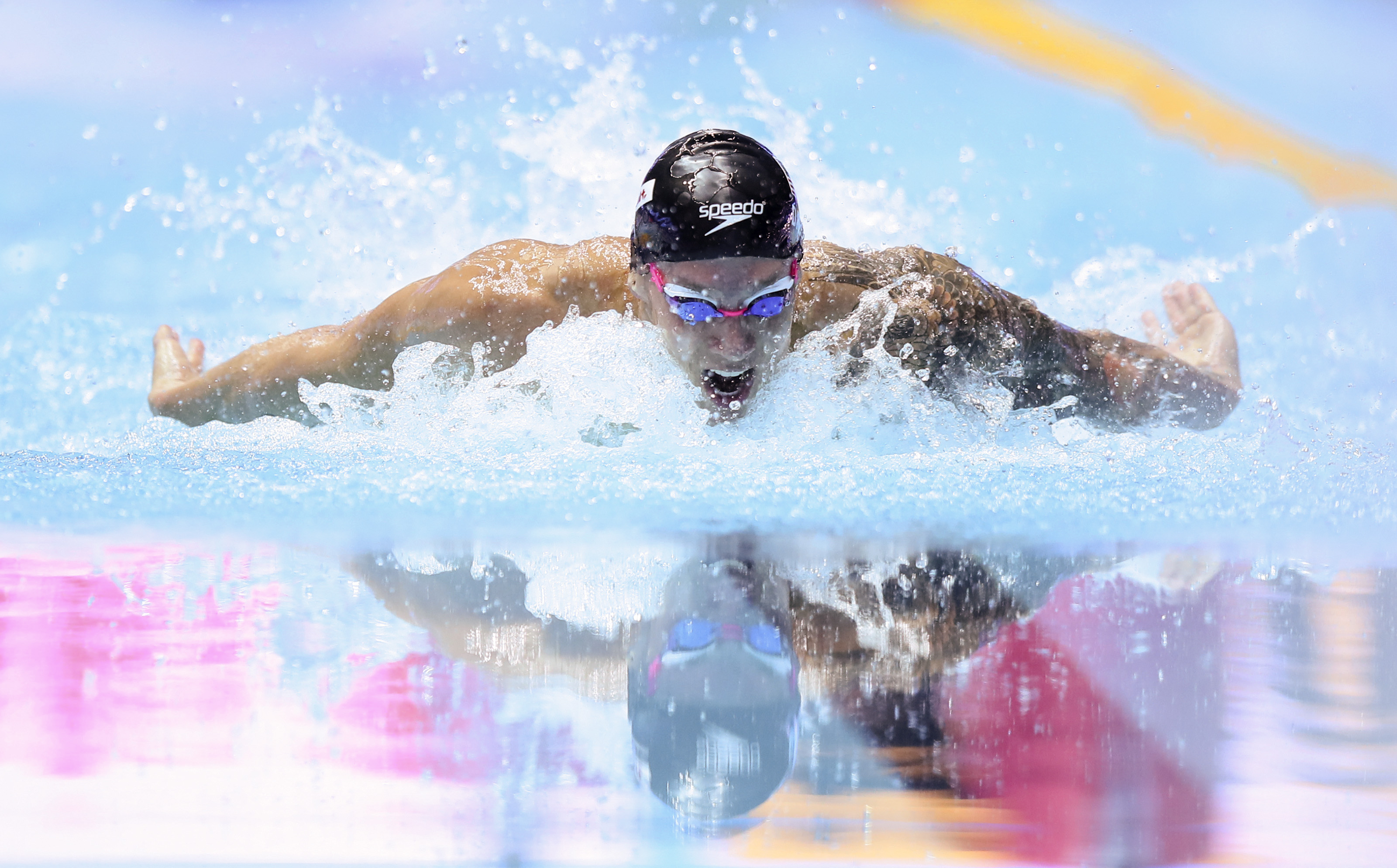 游泳——男子100米蝶泳:美国选手德雷赛尔夺冠