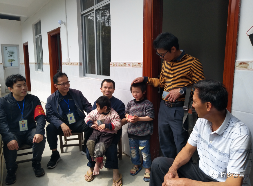 容县松山镇大中村夏仲芳:残疾挡不住我的幸福路