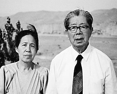 婚后20年和丈夫学生一见钟情,抛弃儿女私奔,晚年凄惨孩子不原谅