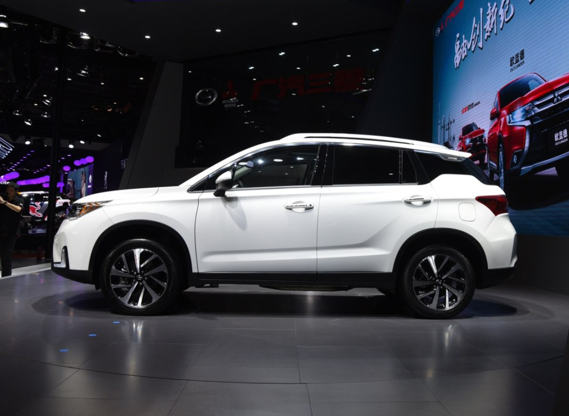 选择买进这车的人,多半和我一样最先就是看中这