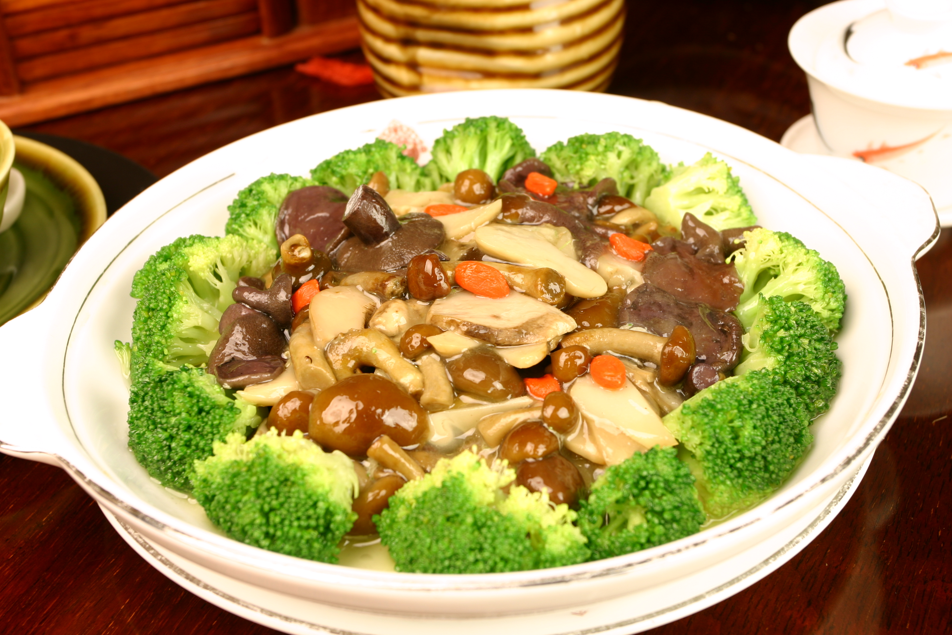 每天六道新花样:好吃不油腻,为您推荐这六道鲜香美味的家常菜肴