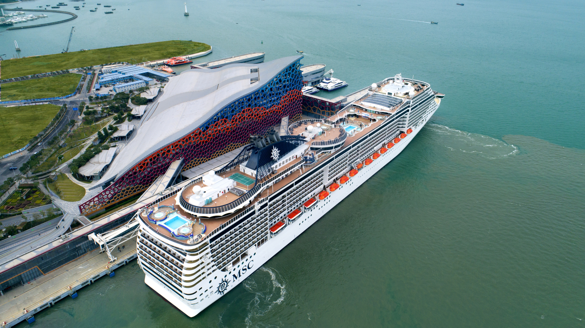 msc地中海邮轮与招商蛇口正式签署邮轮产业合作谅解备忘录