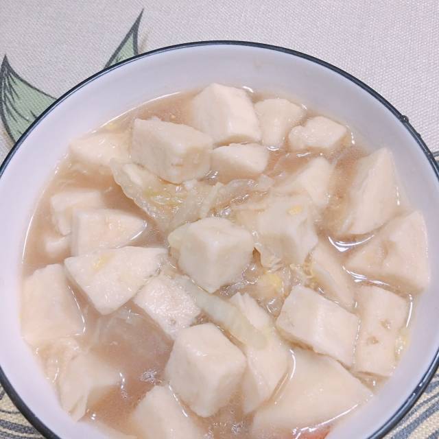 白菜烩馒头,记住这2个技巧,味道好又管饱