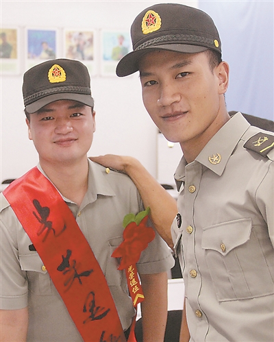 162条微信:一名年轻烈士的心灵足迹