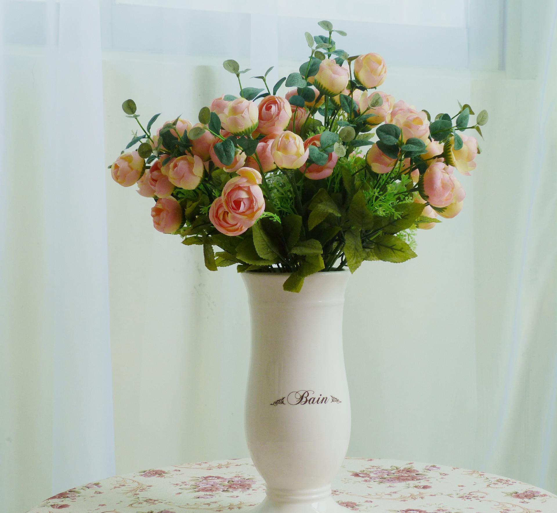 怎样延长插花的寿命?