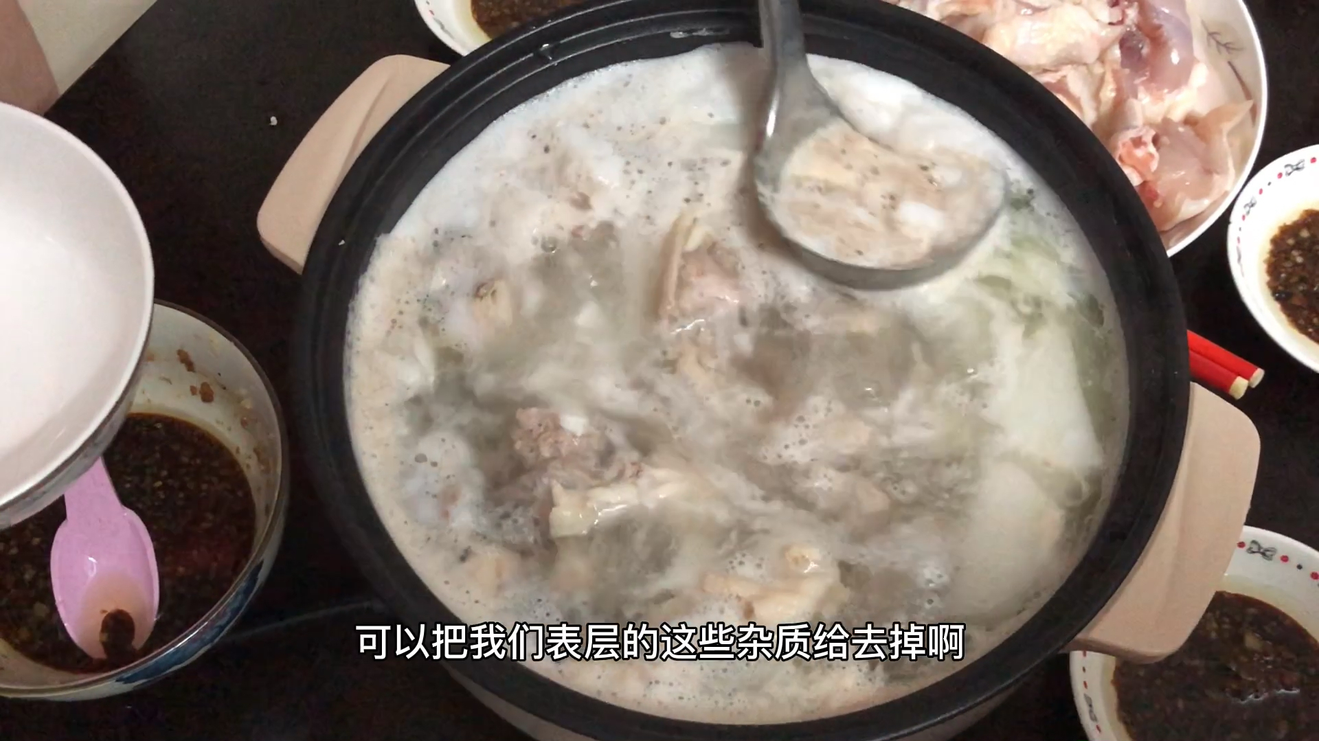椰子几种吃法,原味椰子鸡汤怎么制作方法,鲜甜口可口的你也可以