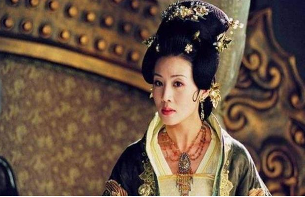 李渊的原配妻子,母亲是北周长公主,从小在宠爱中长大