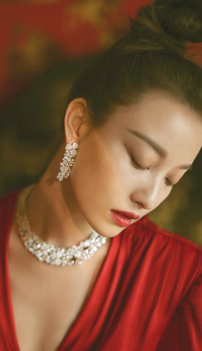 倪妮:时尚女王,性感冷艳的女神 清新动人