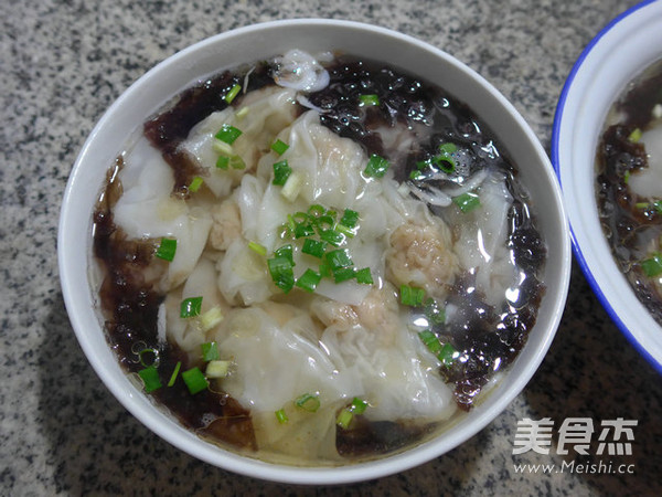 【紫菜虾皮馄饨】