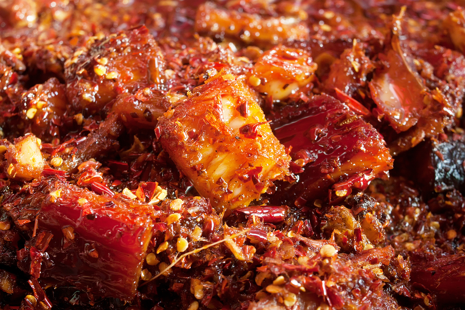 春节不忌口# 冬季哪些人不适合吃辛辣油腻的食物?