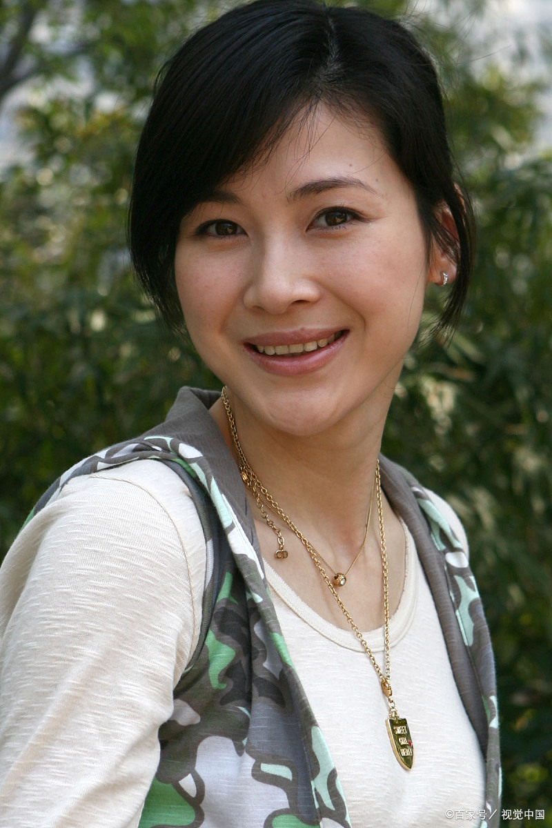 女星童蕾的成名之路,凭《亮剑》走红,却因拒绝潜规则被封杀