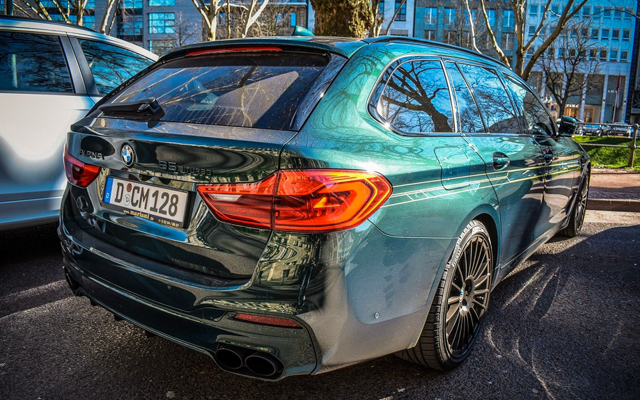 全新阿尔宾娜b5 biturbo touring,百公里加速只需3.5秒