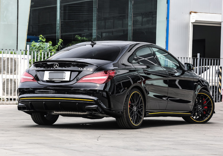 奔驰cla级amg cla 45 4matic暗夜雷霆限量版的解读以及观赏