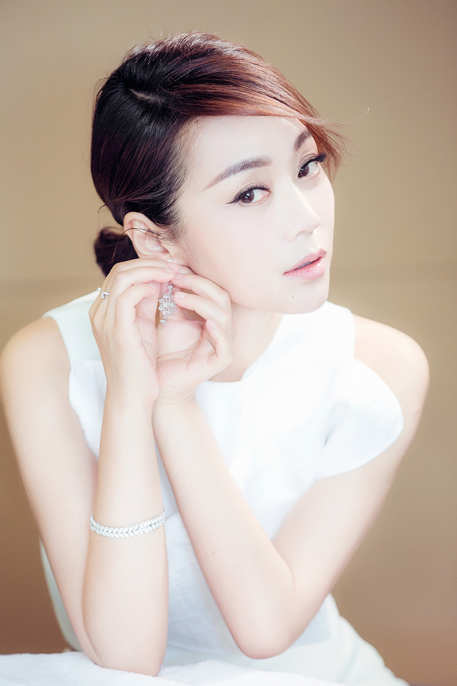 "真爱粉"大考验:有关于闫妮的五个问题,你能回答出来几道?