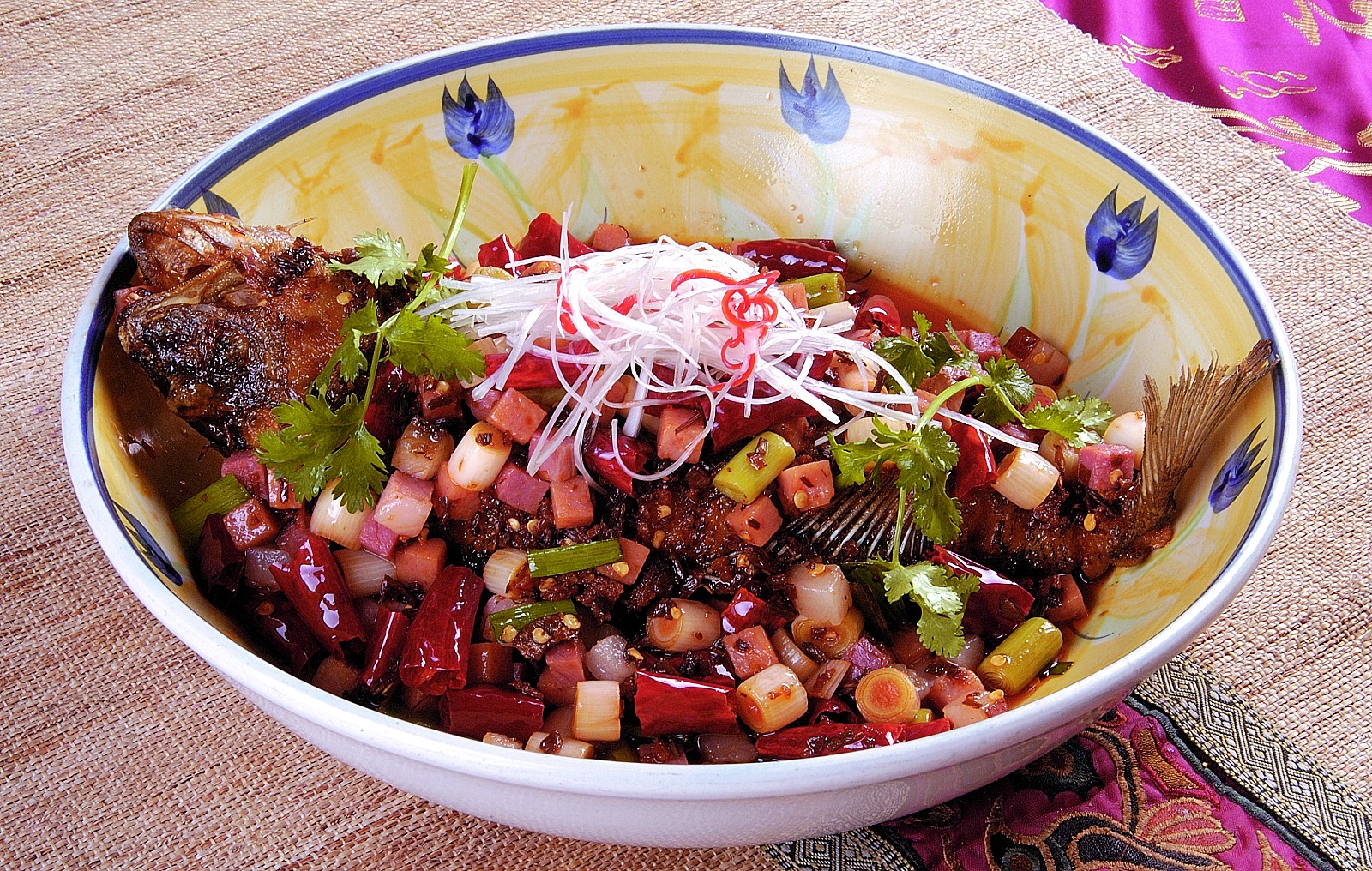 每日推荐六道炒菜:十里飘香,让人凤髓龙肝的六道美食