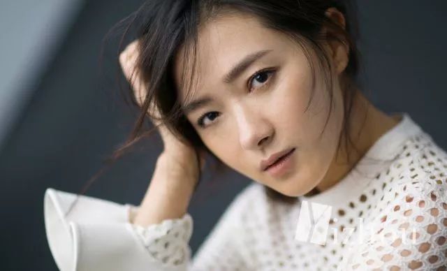 万茜晒5个月孕照,女明星连怀孕都不长肉啊!