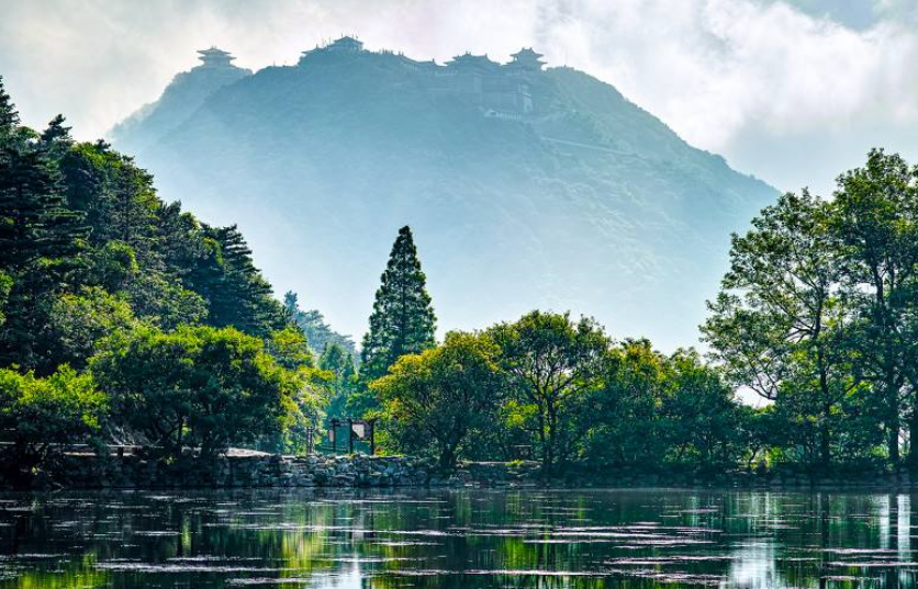 大洪山:山清水秀,风景优美,环境宜人,乃闻名遐迩的旅游胜地