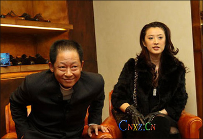 4位男星吃软饭,妻子个个是亿万富豪,谁上榜了?