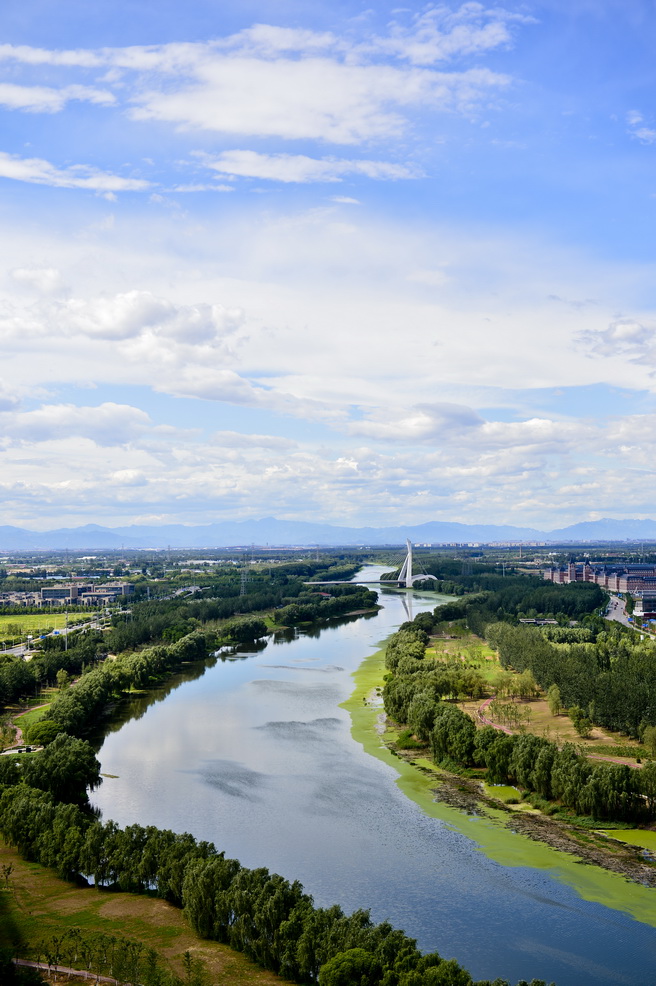 千年大运河北首,百里长安街东端,通州自古为京畿咽喉重镇.