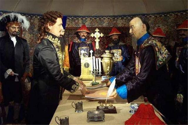 为何英国想要租借香港100年,清朝只答应租99年?别忽略这1年之差