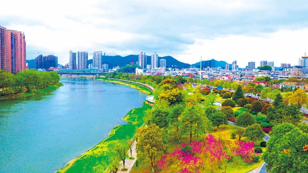 一河诗画,满城烟花——中国浏阳!这里处处皆景,等你来游!