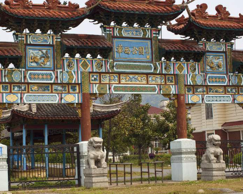 9,进顺村 江西省南昌市进顺村,是江西革命老区的第一个亿元村.该村0.