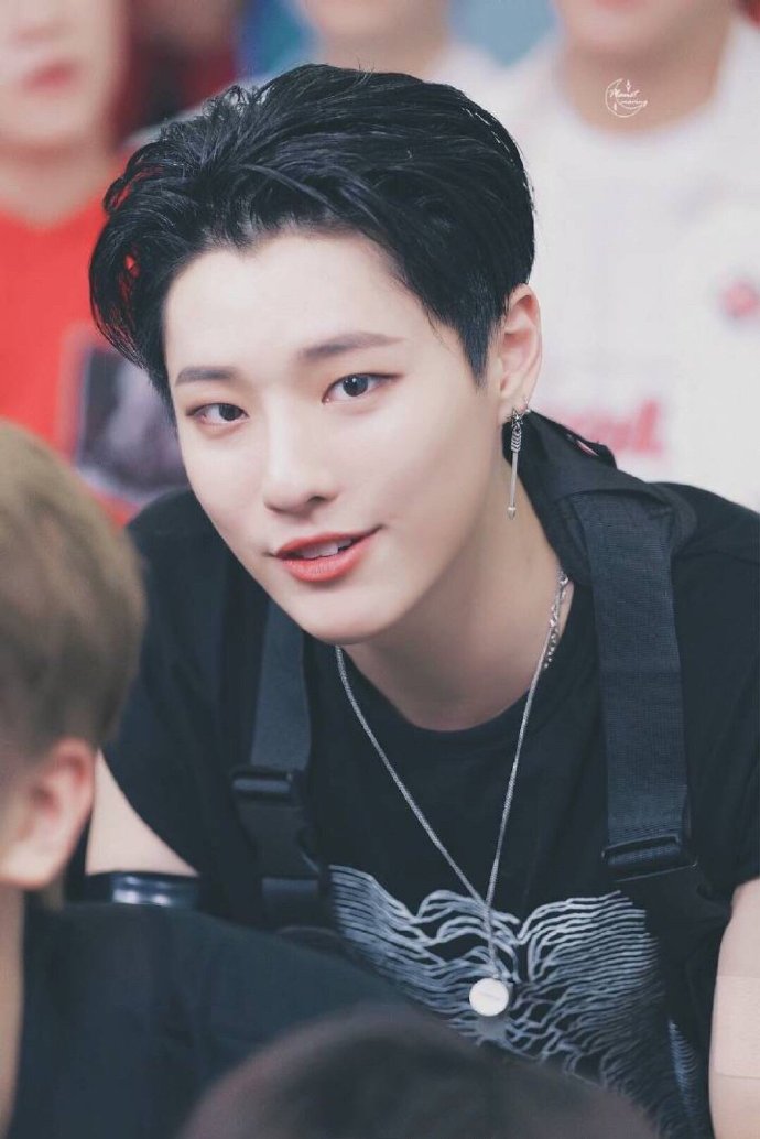 曹承衍是天使嗎我已經哭得像條狗了謝謝你我愛你     #曹承衍##woodz