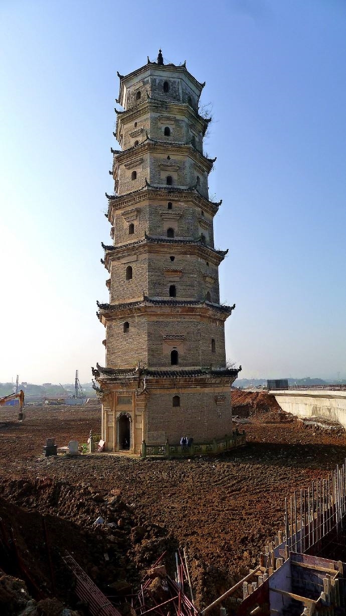 湖南一座少有人知的古塔,高44米,是湘中名塔,旧称"北门锁钥"