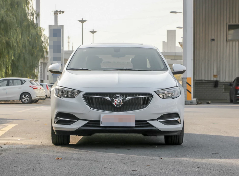 白色上汽通用别克-君威图片欣赏与解析