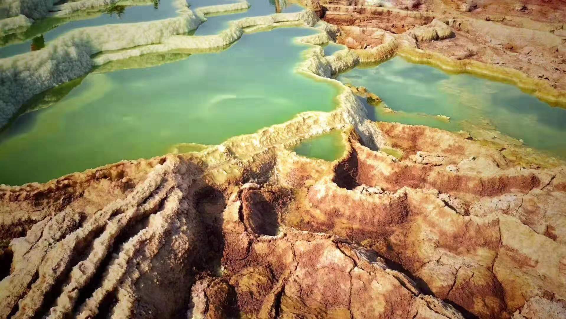 非洲达洛尔凹地硫磺湖,地球上海拔最低的地区之一