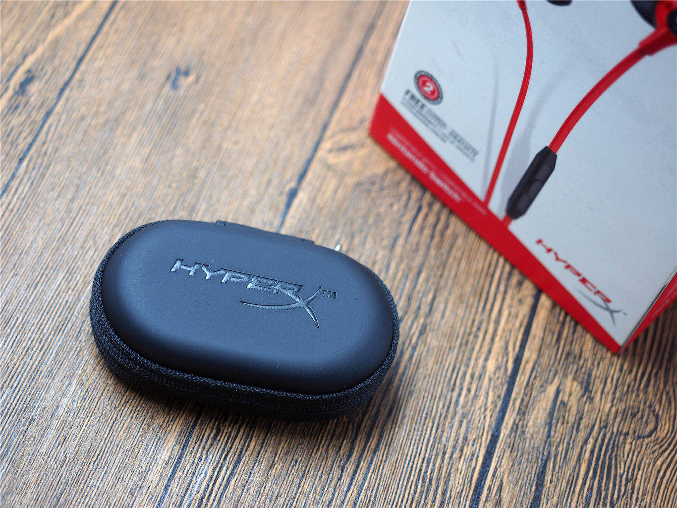 金士顿 hyperx 云雀 入耳式电竞耳机 cloud earbuds简评