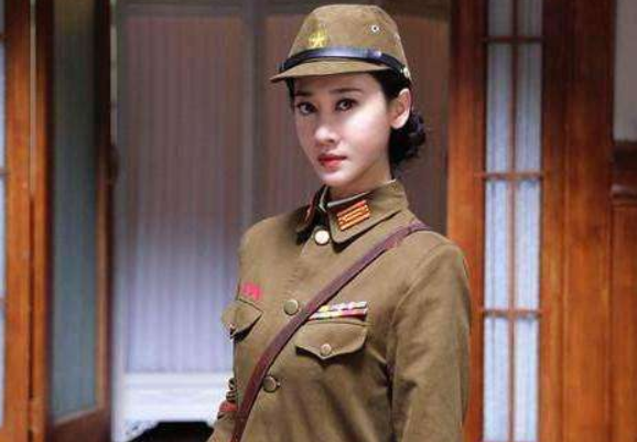 她是民国最富有的女星,抗战时成为了女间谍,牺牲色相偷日军情报