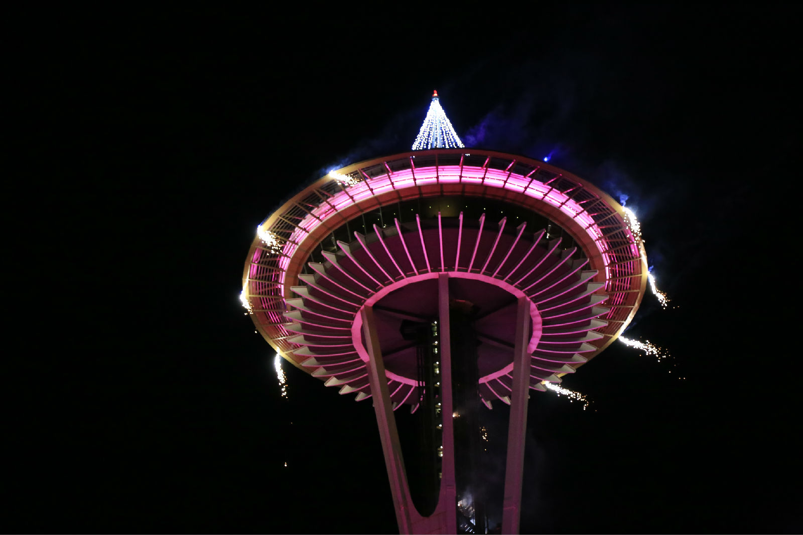 除了丽江玉龙雪山,西雅图太空针塔,景色绝美的景点还有这些呢