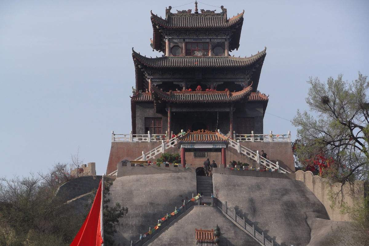 鼓楼(西安),郑州飞龙顶……细数那些建筑雄伟的景点