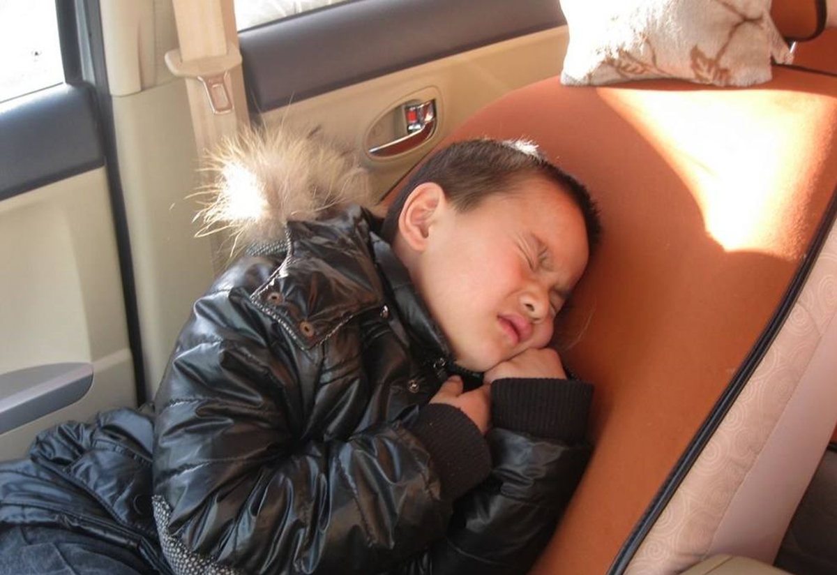 有些人一坐车就会晕车,而有些人怎么坐都不会,这是为什么?